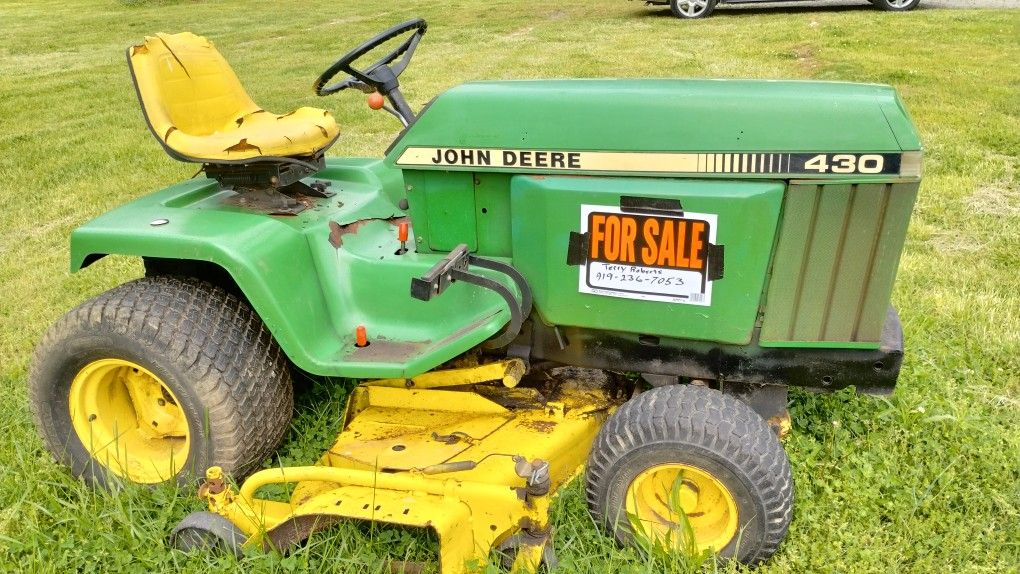 John deer tractor mower