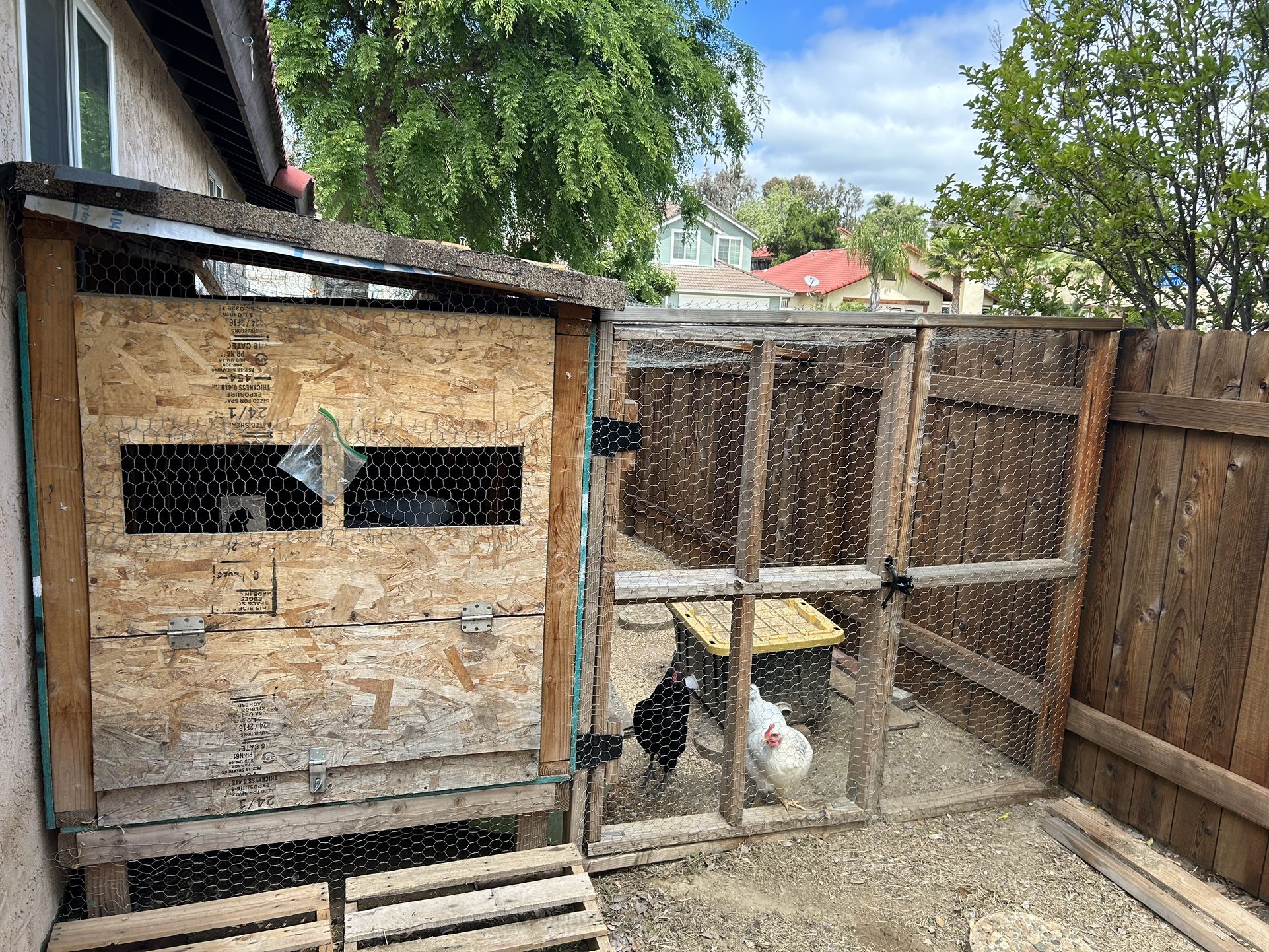 Awesome Multi-Chicken Coop