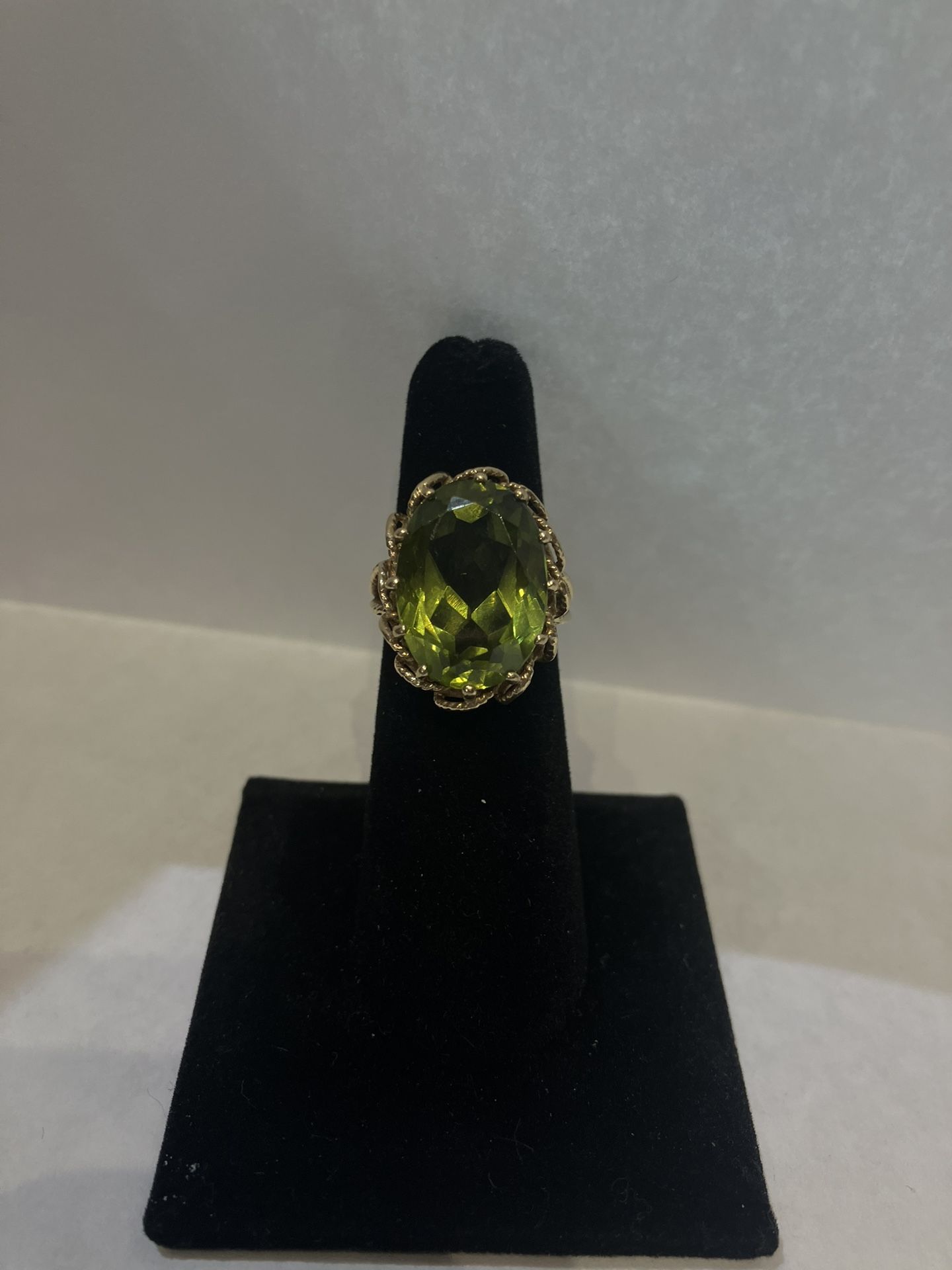10k Gold Ring #110272-3 MJ