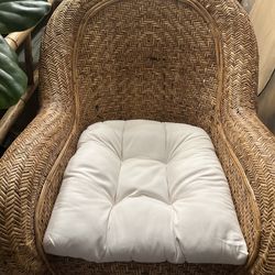 Pottery Barn  rattan perfect condition  chair