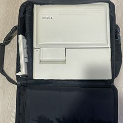 Toshiba T1600