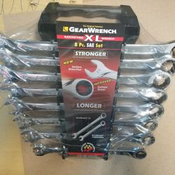 Ratcheting Combination SAE Wrench Set