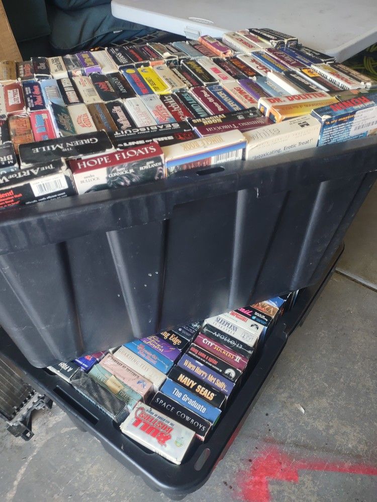 317 VHS Movies