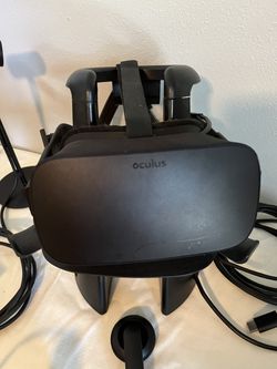 formel forholdsord Eftermæle Oculus Rift Cv1 PC VR Bundle for Sale in Winter Park, FL - OfferUp