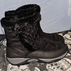 Easy Spirit Exposure Waterproof Winter Boots Black Quilted Insulated Side Zip