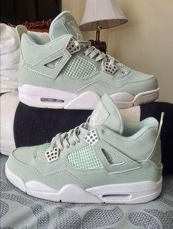 Air Jordan 4