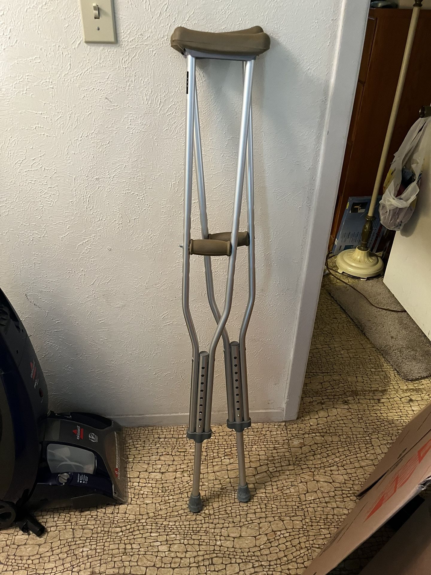 Crutches for Sale in Fort Worth, TX OfferUp