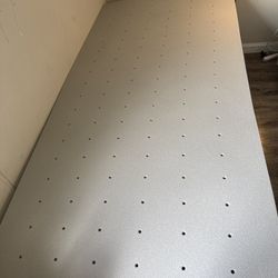 Twin XL Matress/Charcoal Topper