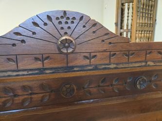 Victorian/Eastlake carved wood bed frame FULL