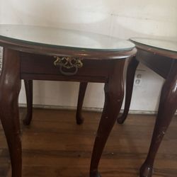 Real Mahogany Round End Tables With Glass Top