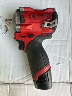 Milwaukee m12 1/2 drive stubby impact