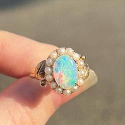 Vintage 14k gold, Opal & Pearl Ring - Heavy - Quality Ring