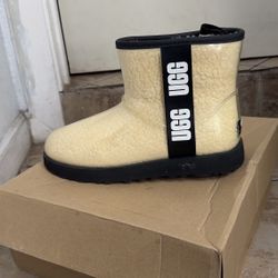 Ugg Rain Boost 