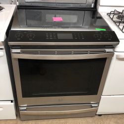 *NEW* GE Stove *NUEVA* GE Estufa  WI-FI 