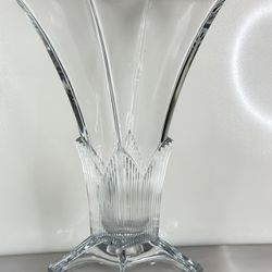 Large 13” Mikasa Clematis   Crystal Vase Mid Century Classic Flare Flowers