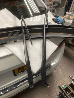 2025 K4 EX Wipers & Housin
