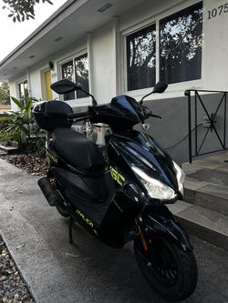 Itálica Spektra 2024