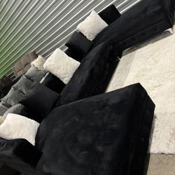 Good Starter Sectional Sofa Couch (DELIVERY AVAILABLE)