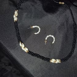 beautiful feminine jewelry. read description.   pickup in covina
