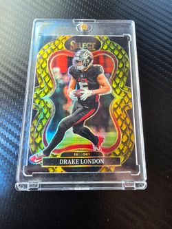 Panini 2025 Select Drake London Falcons Prizm Gold Dragon Scale #347 /10