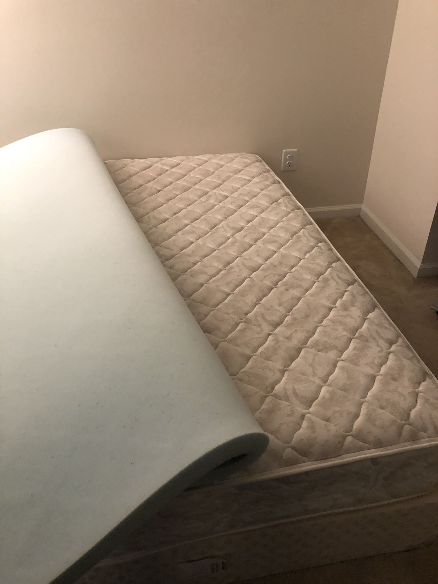 Posturepedic Queen Mattress