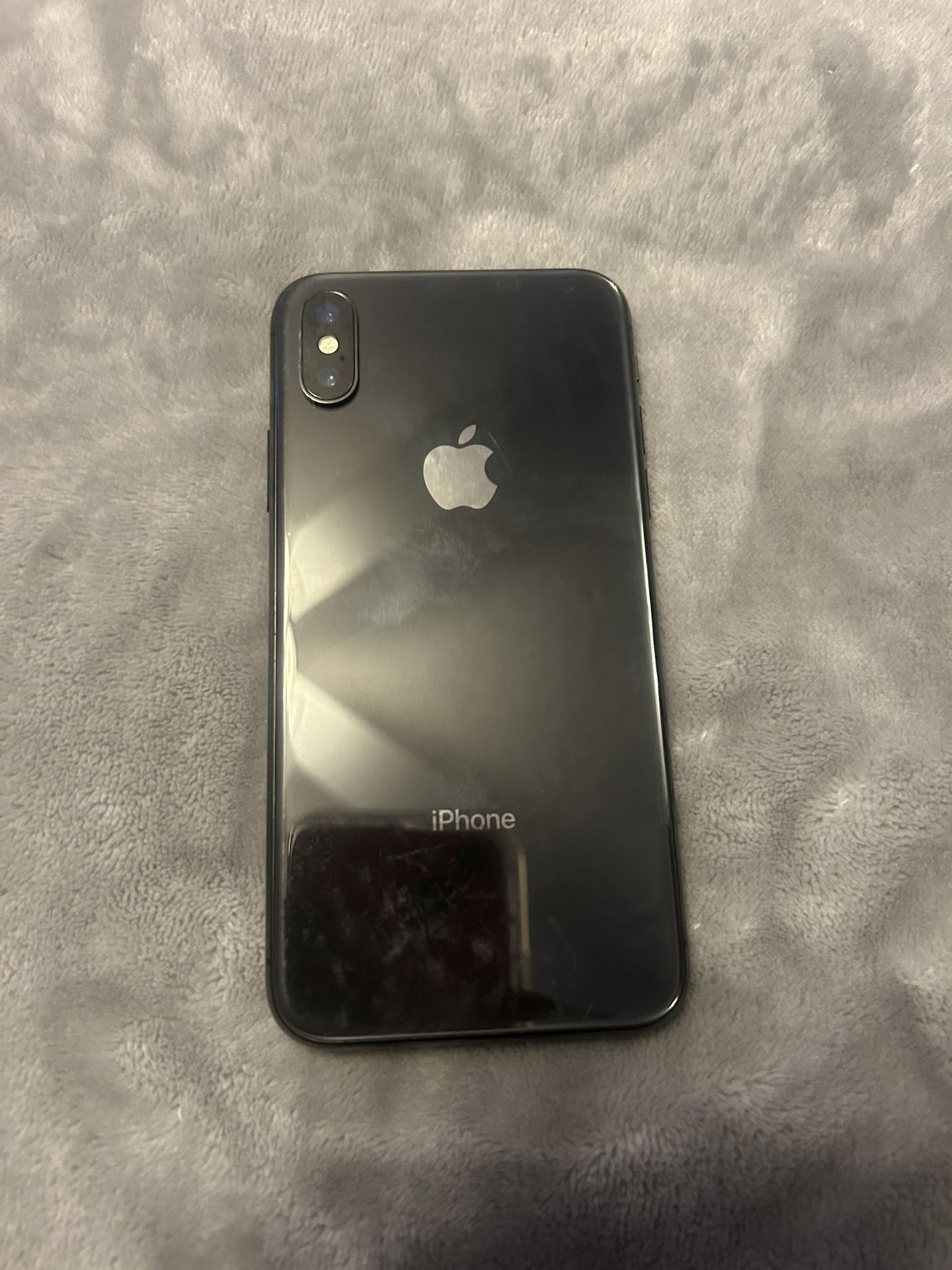 Iphone XS (READ DESCRIPTION )