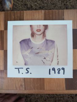 TS 1989 CD
