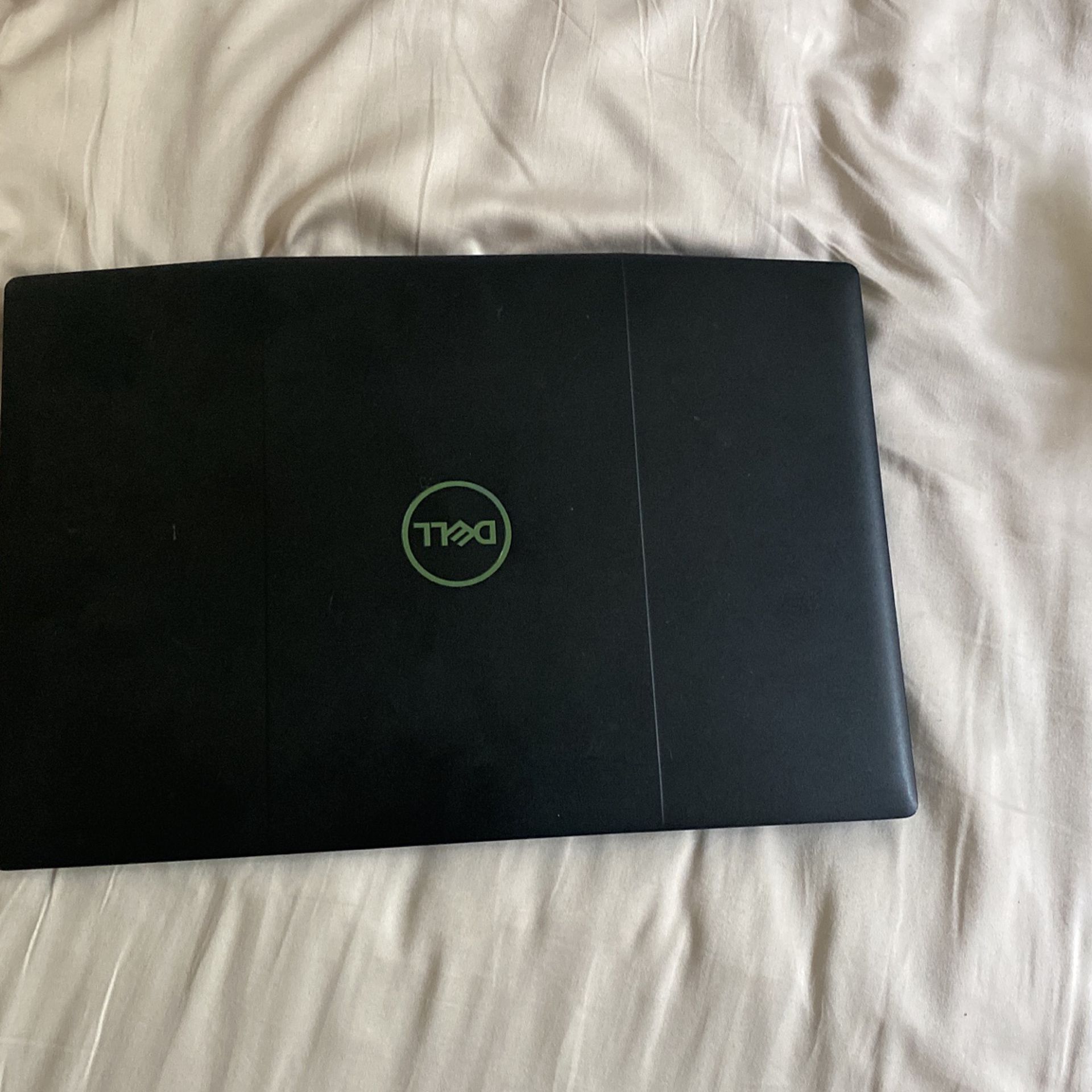 Dell G3 Gaming Laptop 