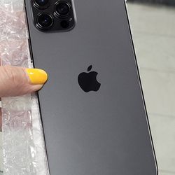 Iphone 12 Pro Unlocked 256GB. Firm Price. Store Pick Up Only.   Esta Desbloqueado. El Precio Es Firme.
