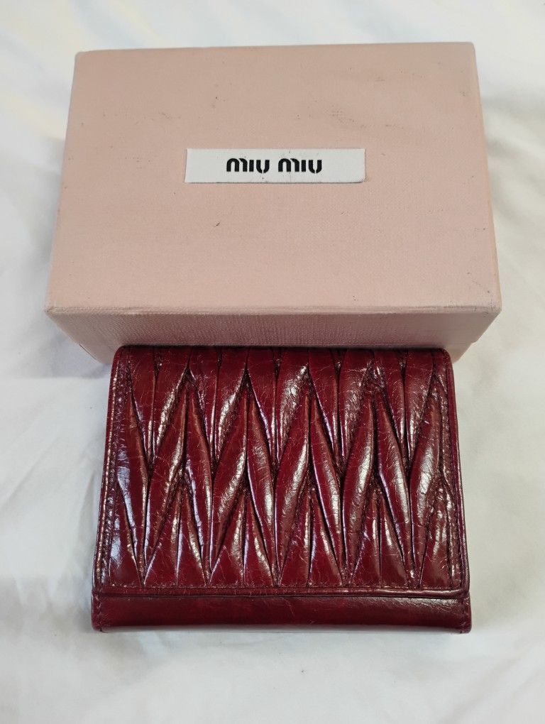 Miu Miu Matelasse Wallet New