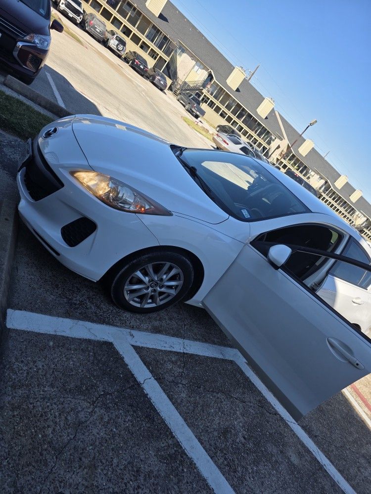 2013 Mazda Mazda3