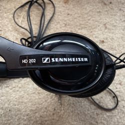 SENNHEISER HEADPHONES HD 202