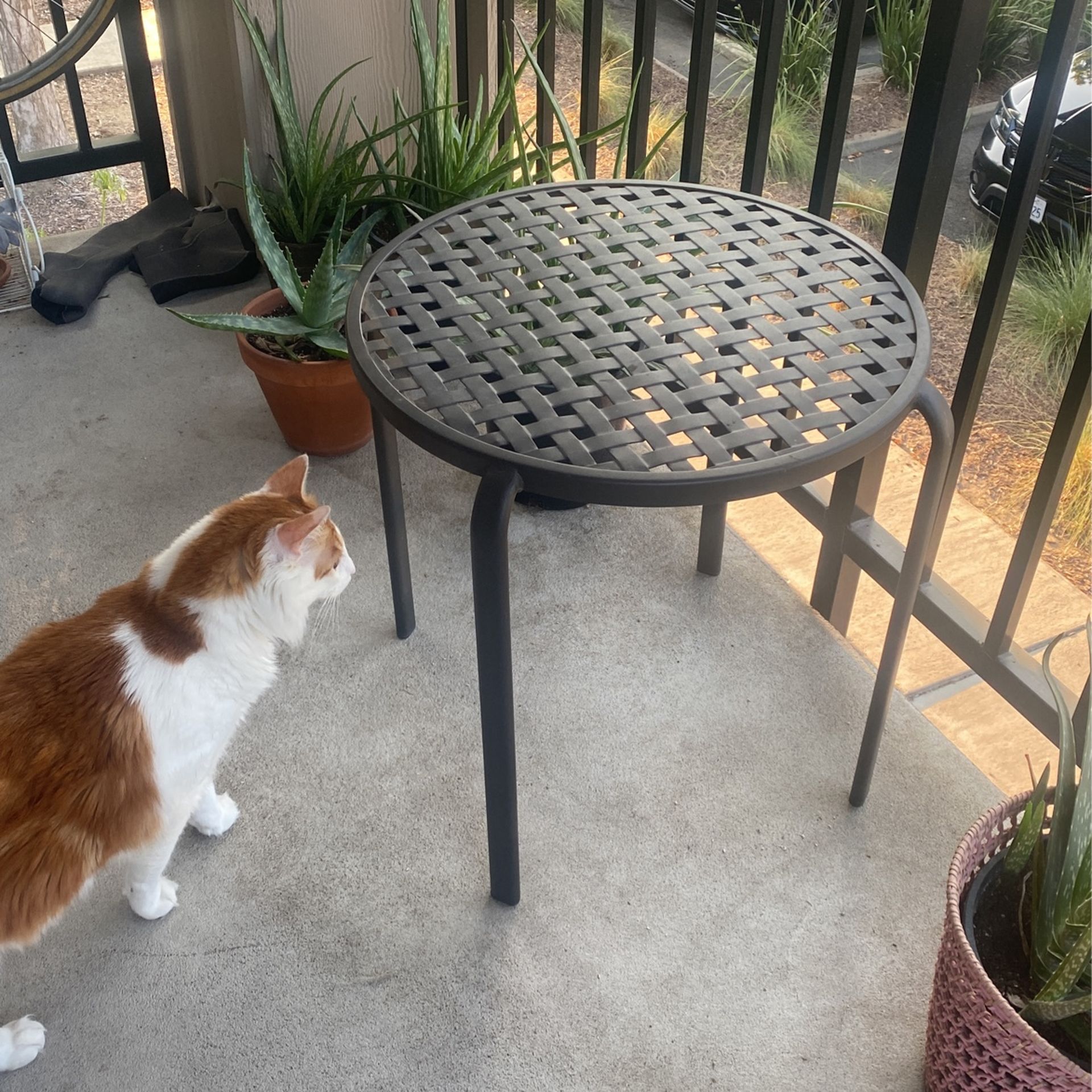 20” Tall Outdoor Metal Table 