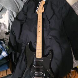 Squier HSS sonic Strat