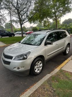 2012 Chevy traverse ls