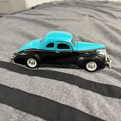 1940 Ford Coupe Scale 1:24 Die Cast