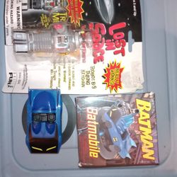 Vintage Batman Batmobile And Robot Figurines
