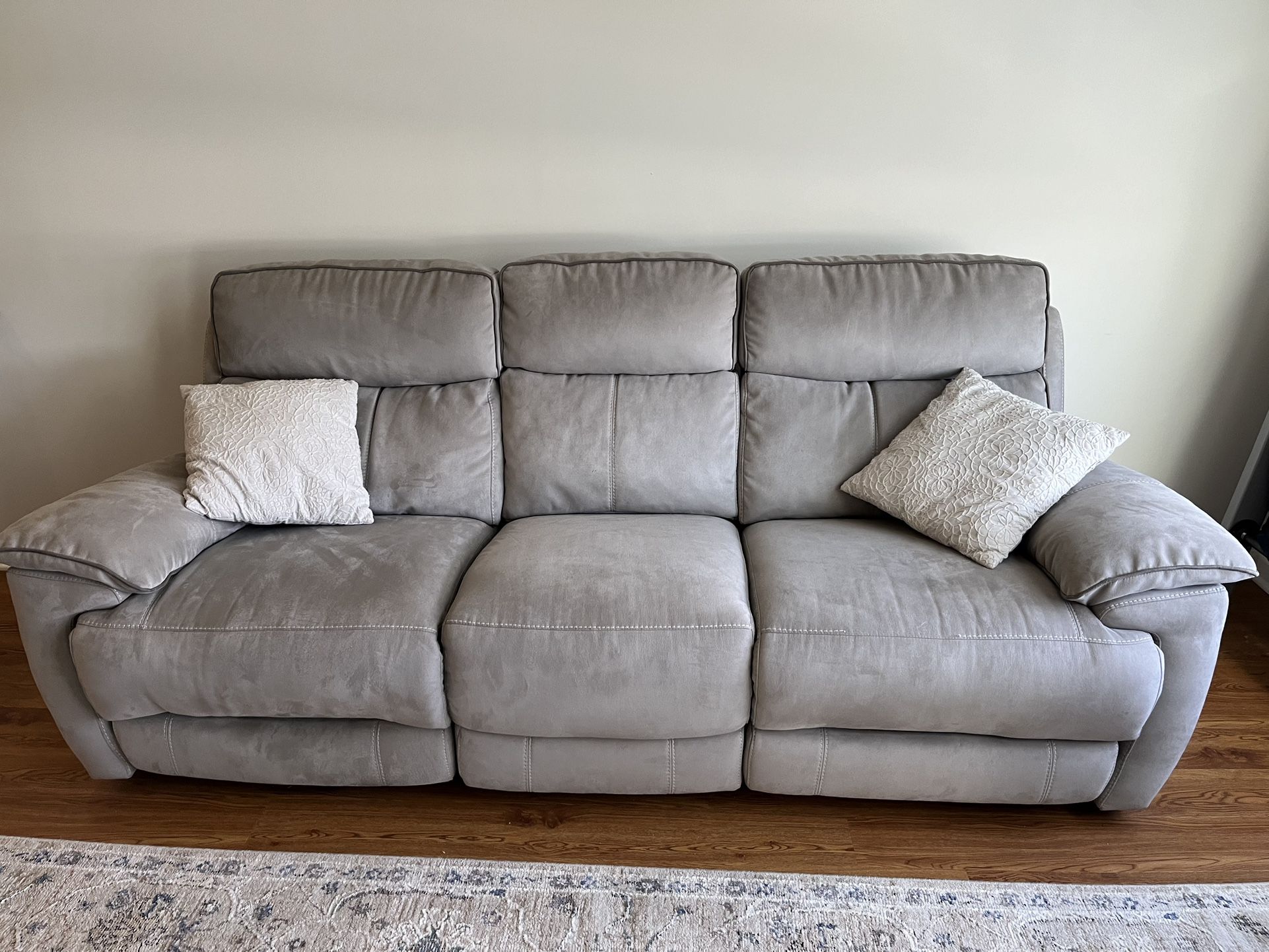 Reclining Sofa