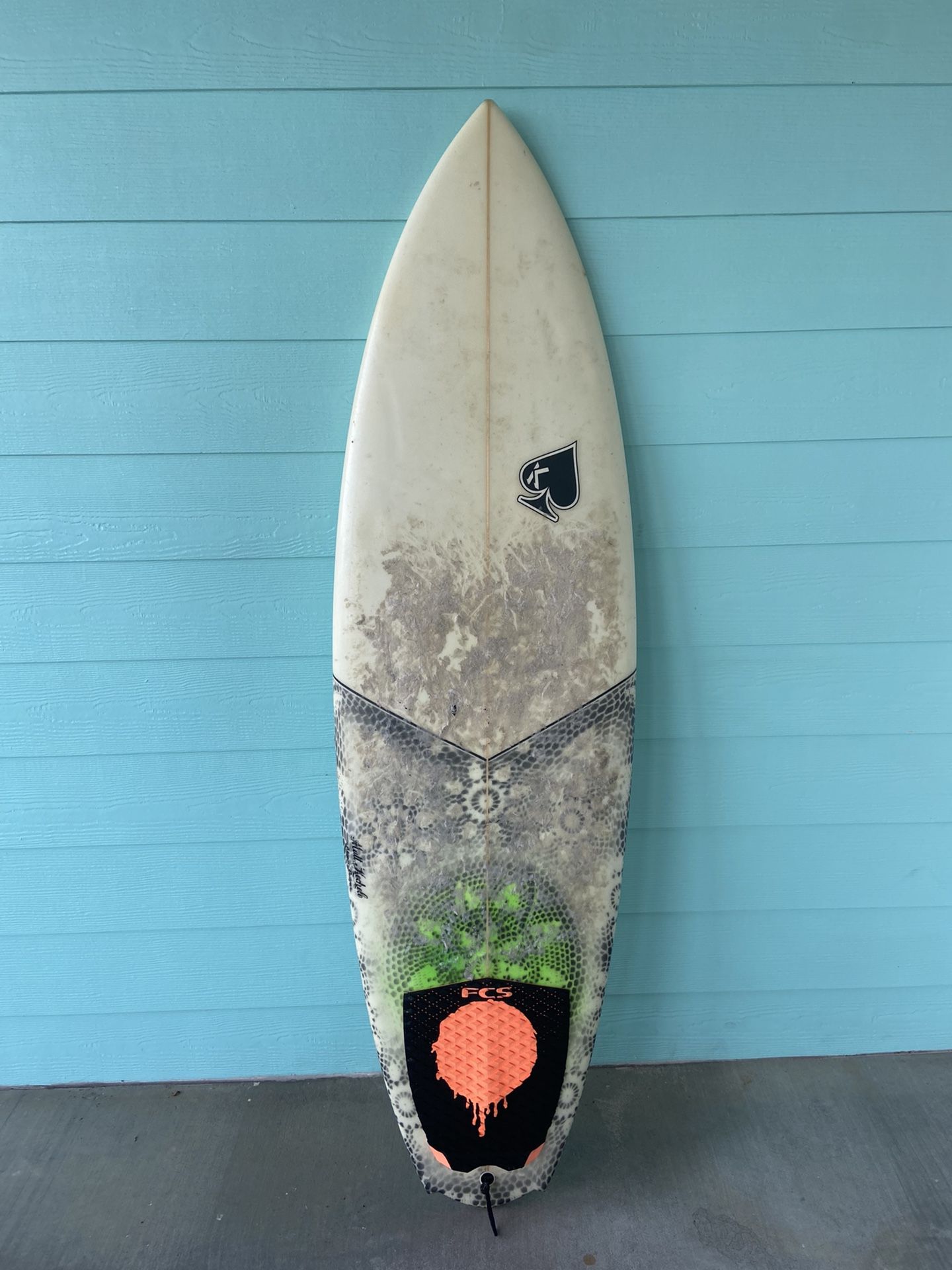 Sprocket 5’10 Surfboard