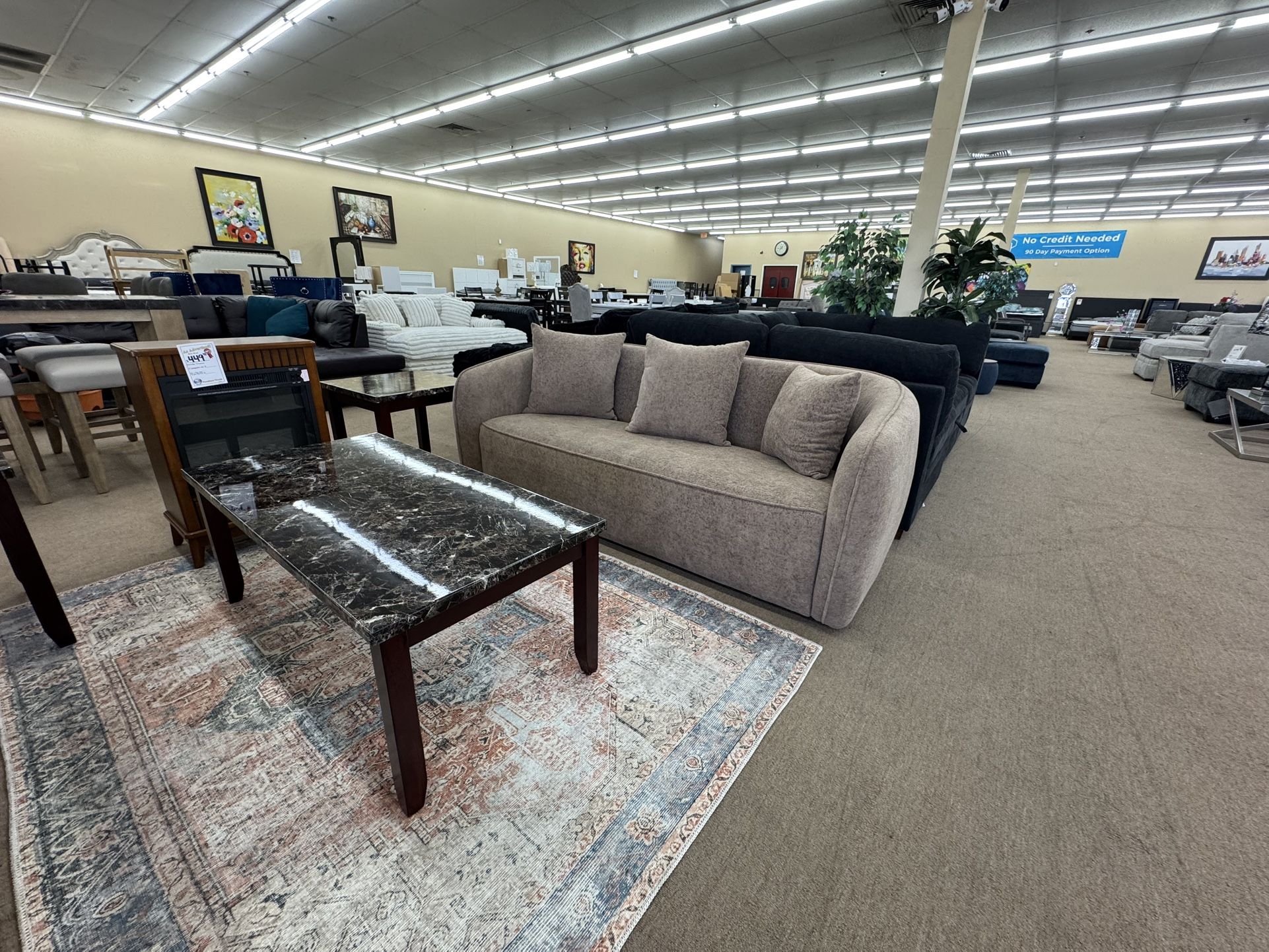 Kolvere Sofa And Loveseat 