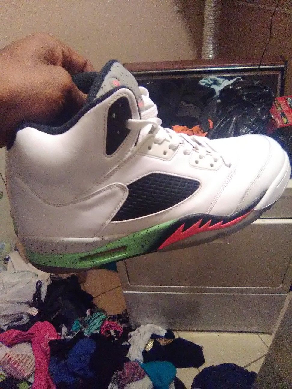 Jordan retro 5 Poison size 11