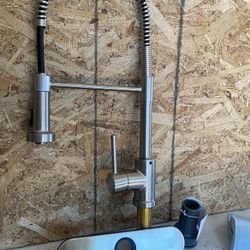 Seasons Kitchen Pull Down Faucet