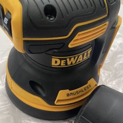 DEWALT 20 V  MAX XR  BRUSHLESS NEW VERSION ORBIT SANDER VARIABLE SPPED NEW $100 FIRM