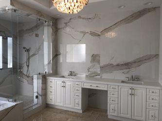 Remodelación de bańos.instalacion de porcelana y mármol.license and insurance {contact info removed}