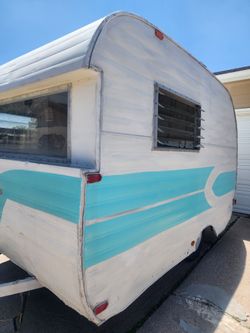 1959 Canned Ham Camper
