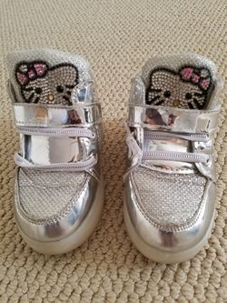 Toddles Size 24