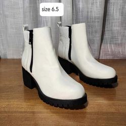 NEW - Mia, White Boots, Women's Size 6.5 