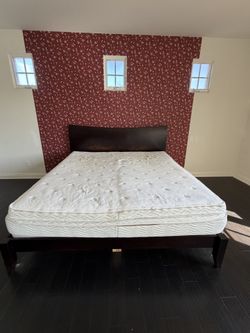 MOVING OUT SALE: King Bedframe, Dresser, & Nightstand Set