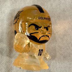 RARE 2025 NFL Series 13 Teenymates GOLD Tyreek Hill Miami Dolphins 1:256 Packs