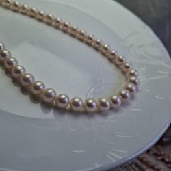 Natural pearl 9mm round